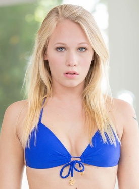 Порно по комментариям с Dakota James